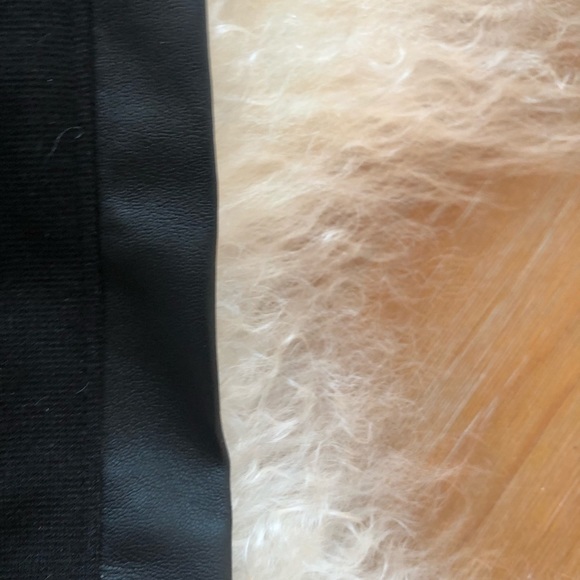 In preloved condition Chapter One Vintage womens Rayon fitted pants in size 4!!! - Picture 8 of 12